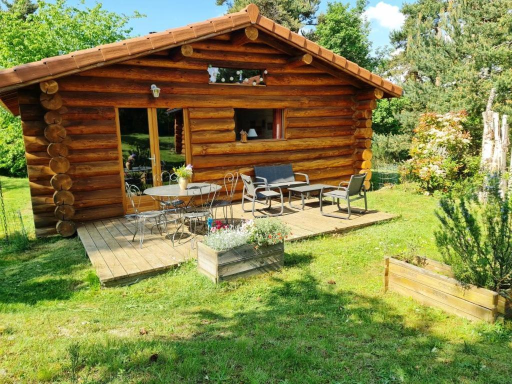 Pialous:Chalet En Rondins Avec Espace Detente La Chapelle-d'Aurec Zewnętrze zdjęcie